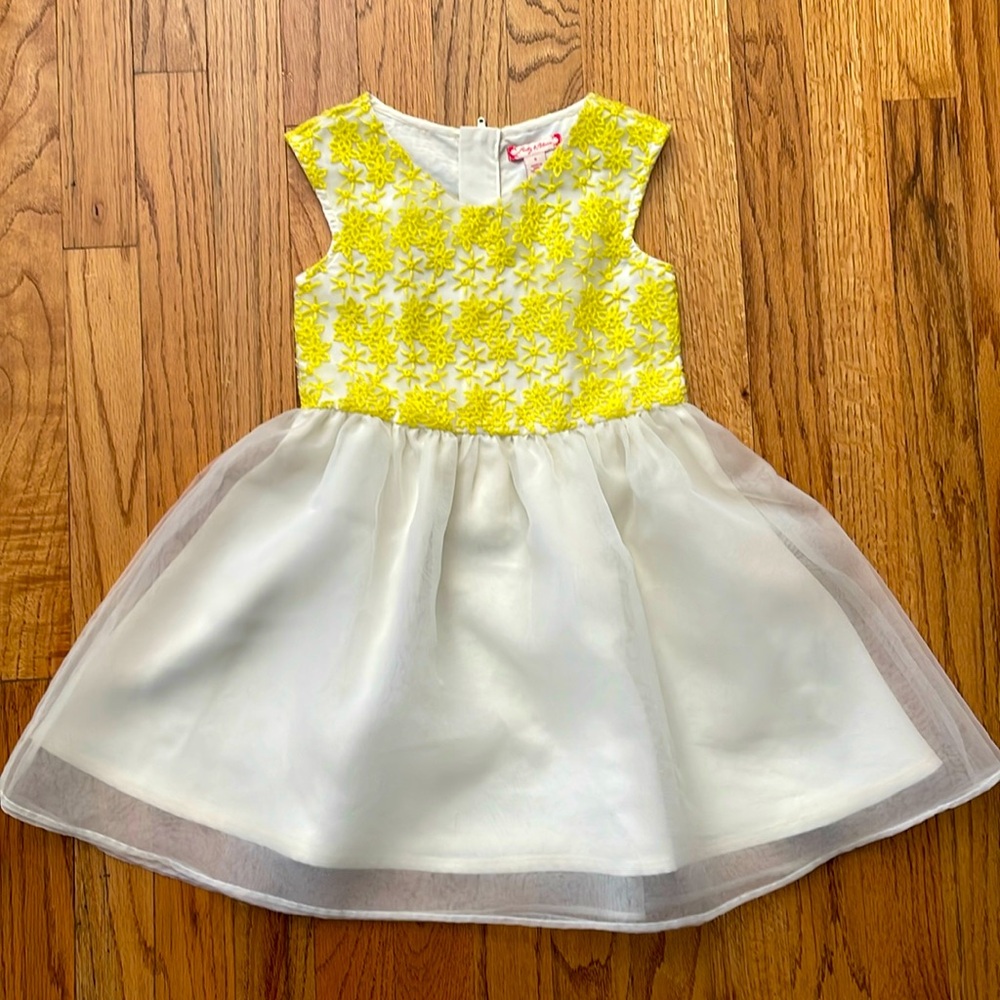 Ruby & Bloom. Bright yellow and ivory dress. Girls size 4 & 5. Worn once.